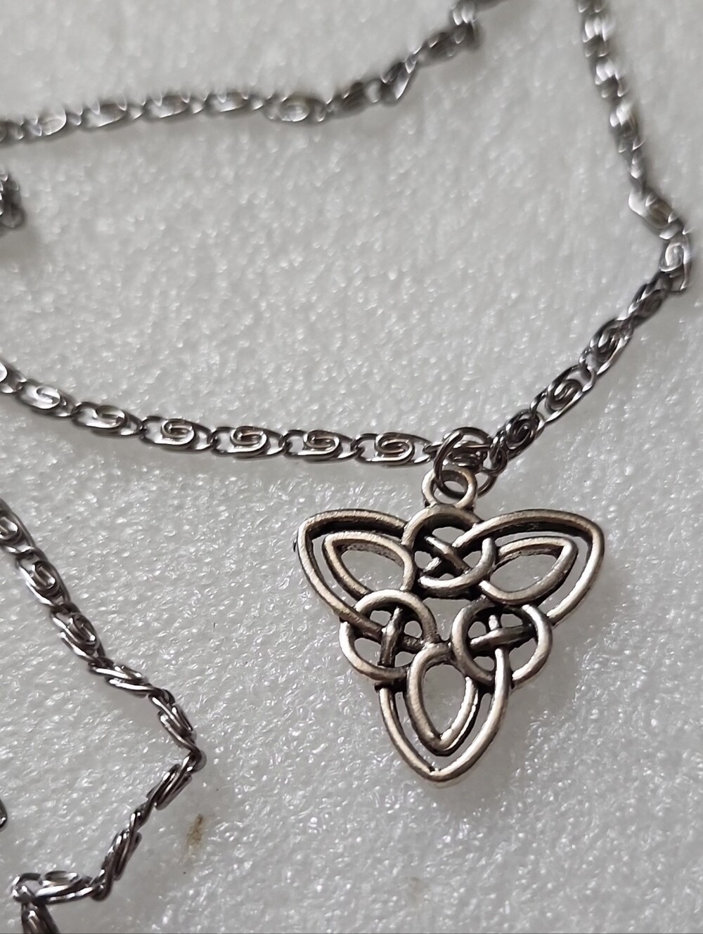 Hand Crafted Silver Celtic Knot Pendant Necklace